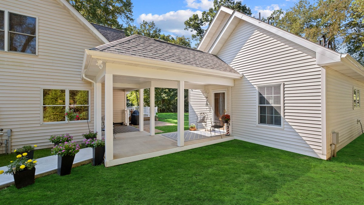 The ADU Option — Staying Close Without Moving In